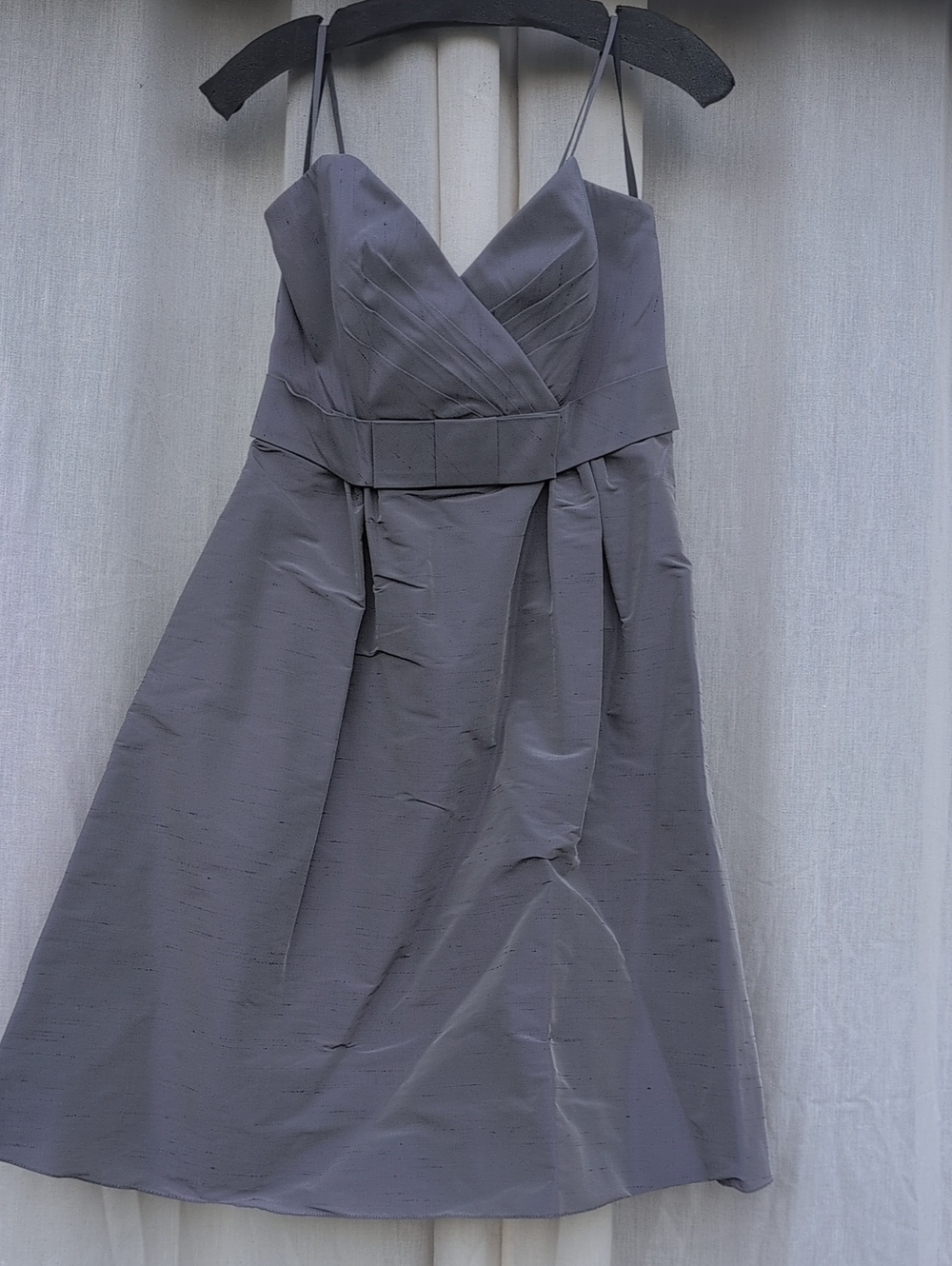 Elegant Regalia Midi Dress with Pleated V-Neck